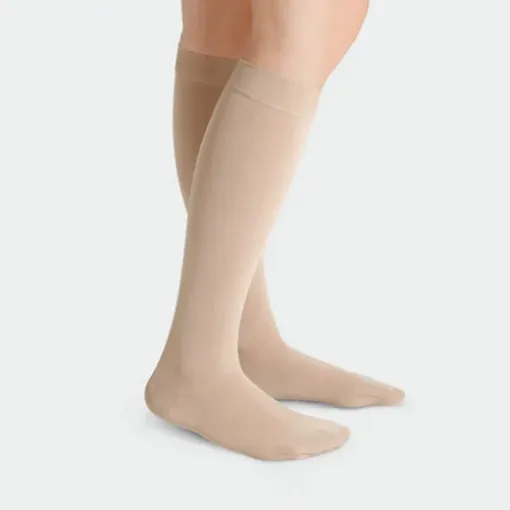 Picture of Juzo Soft Knee Leggings Short Cl1